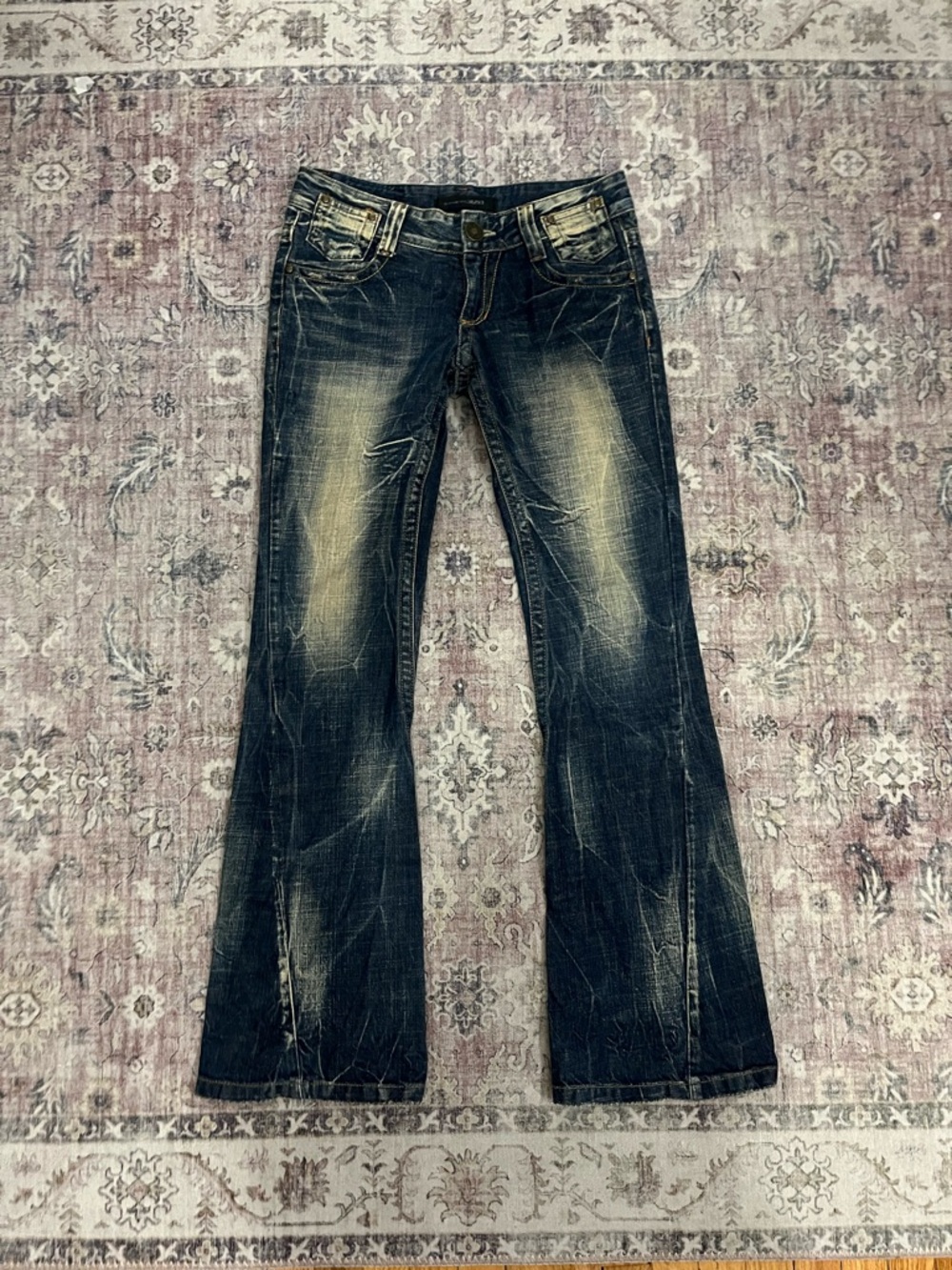 Lolita Korean low rise grungy jeans